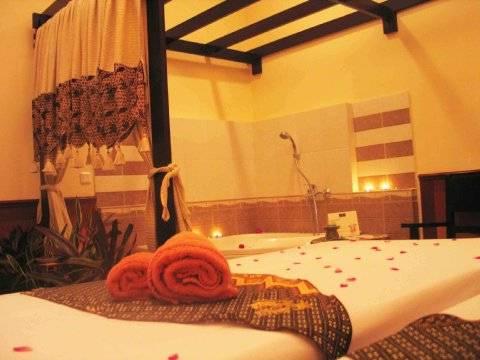 Ciputra Golf, Club & Hotel Surabaya Exterior photo
