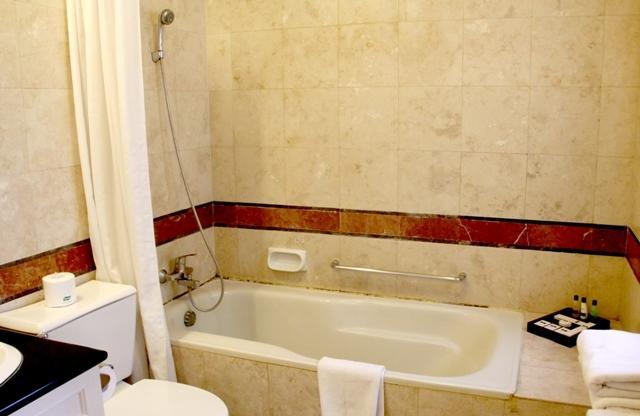 Ciputra Golf, Club & Hotel Surabaya Room photo
